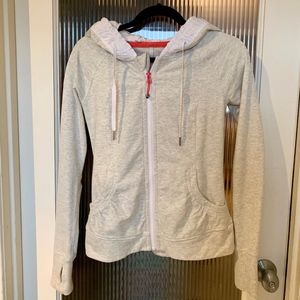Lululemon lightweight zip up Size 4